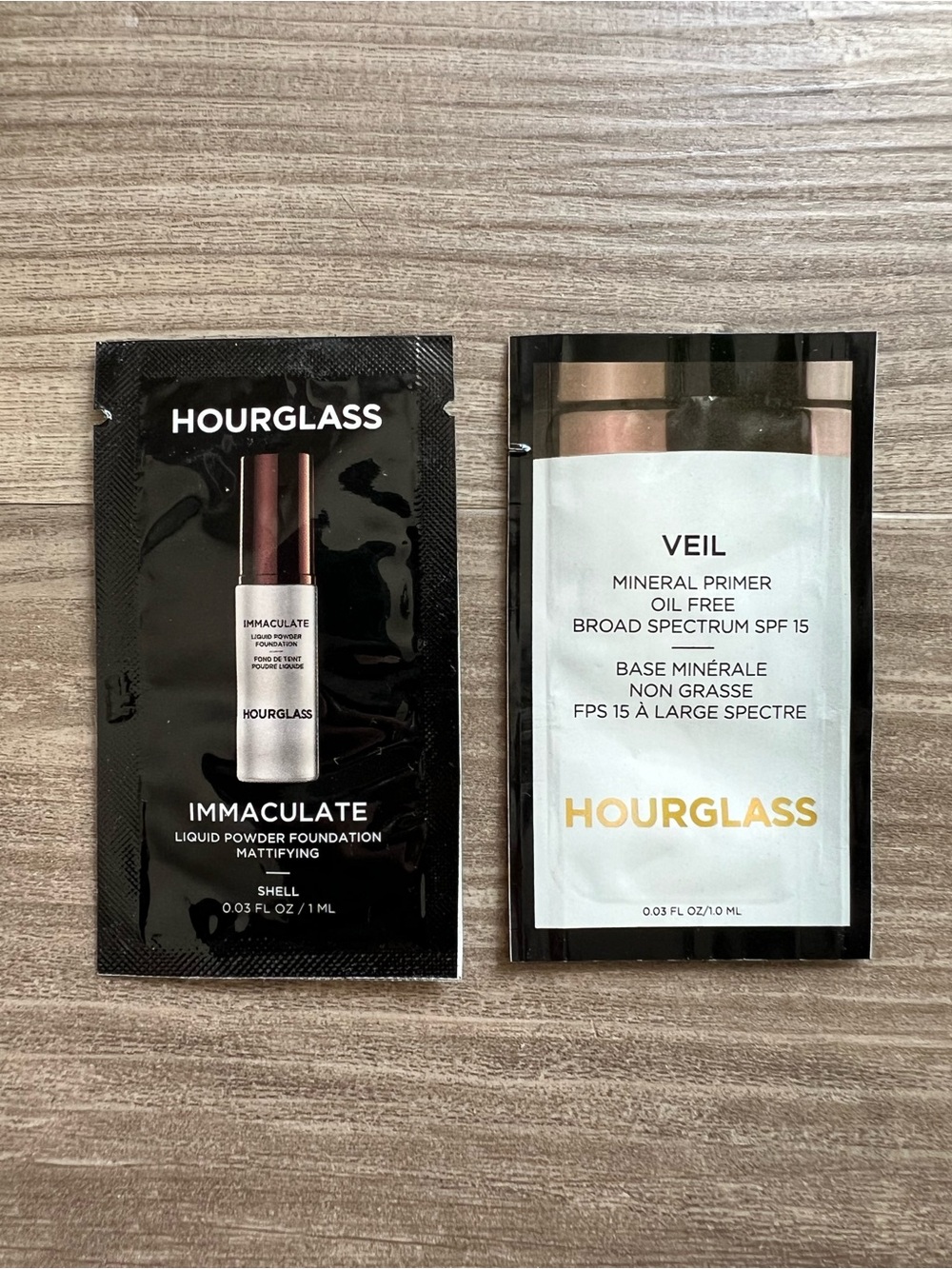 HOURGLASS • Veil Mineral Primer and Immaculate Liquid Powder Foundation Samples